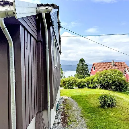 Mjellhaugen By Interhome * Naustdal i Sunnfjord