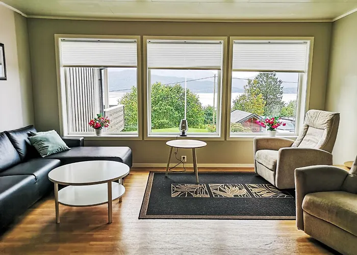 Апартаменты Mjellhaugen By Interhome Naustdal